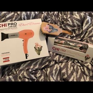 BNIB Chi G2 1” straightener, dryer, brush